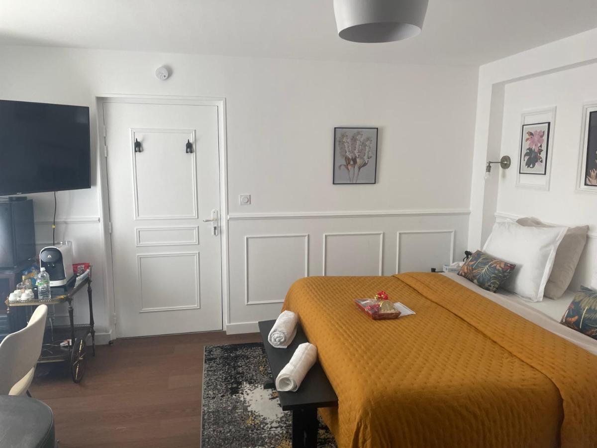 Lady Cosmopolite Hotel Arras Bagian luar foto