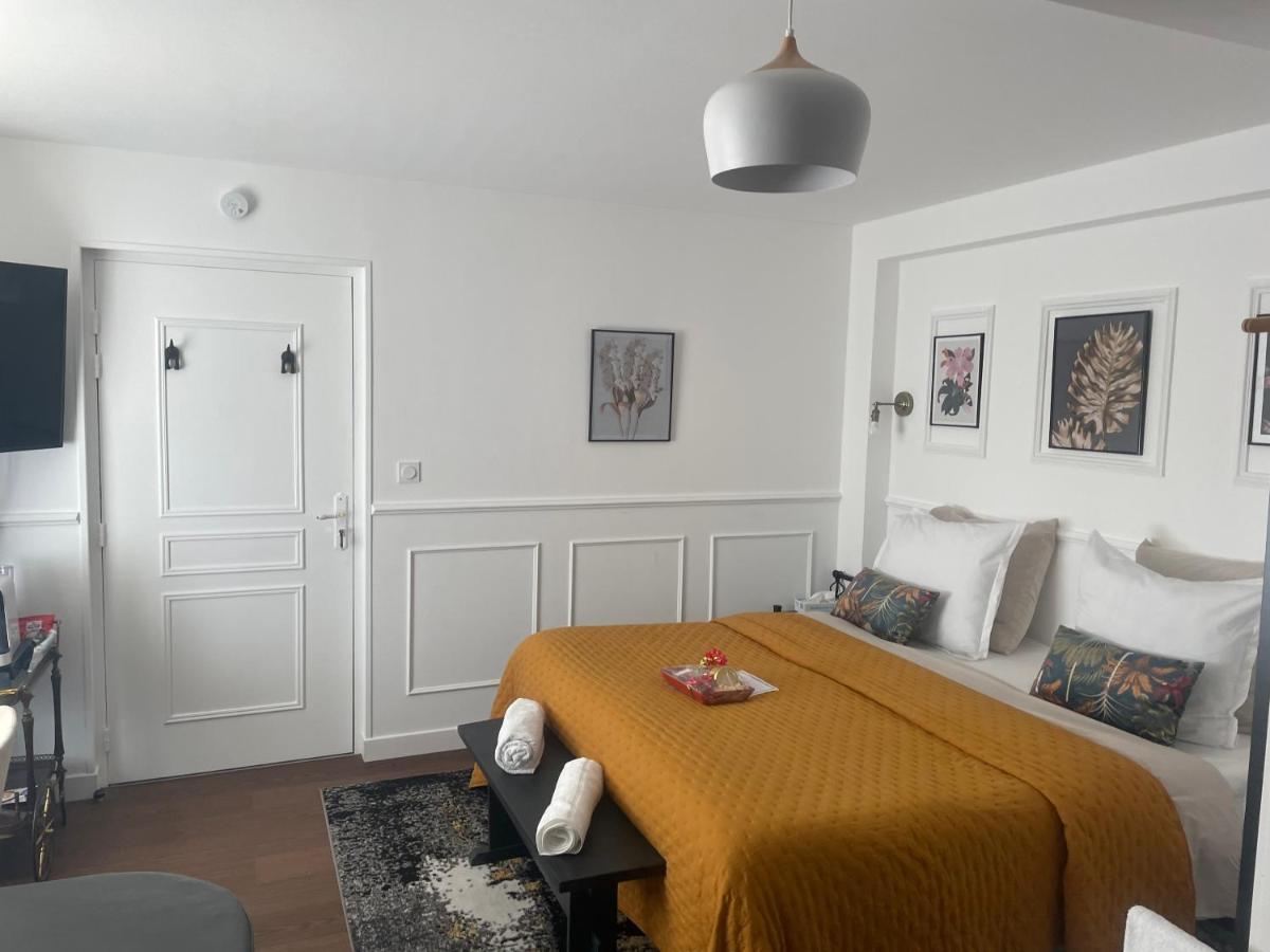 Lady Cosmopolite Hotel Arras Bagian luar foto