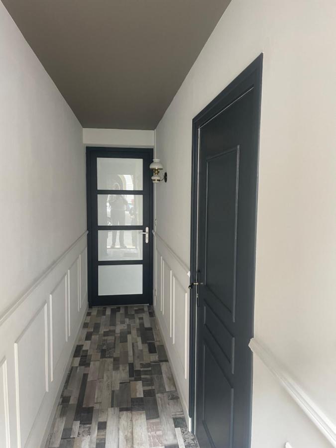Lady Cosmopolite Hotel Arras Bagian luar foto